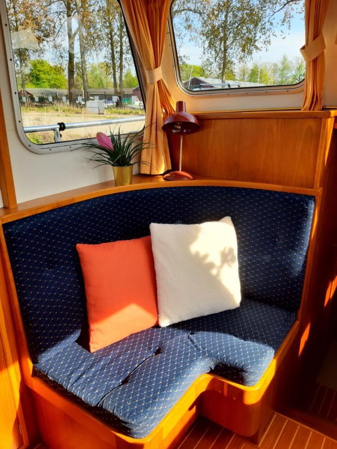 מלון אמסטרדם Motor Yacht Amazone מראה חיצוני תמונה